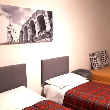 Sulla Ciclabile Lungo Il Fiume Adige Apartment *
